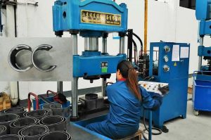 GUARD UPPER R MOLDING MACHINE