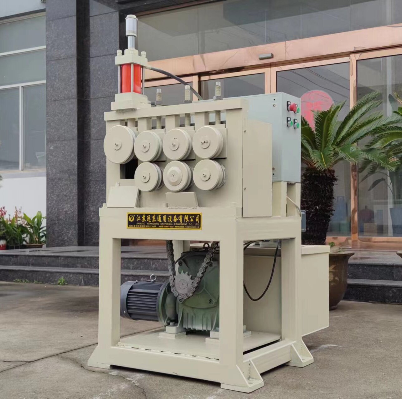 Pipe-bending machine